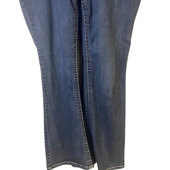 Lane Bryant Medium Blue 18 Regular Bootcut Women's Jeans Embroidered Pockets - Picture 7 of 8